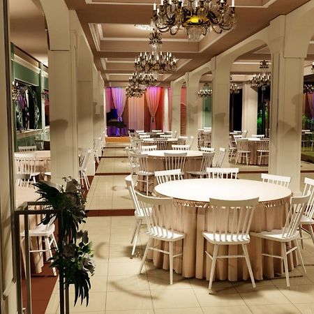 Cruise Hotel Tiflis Exterior foto