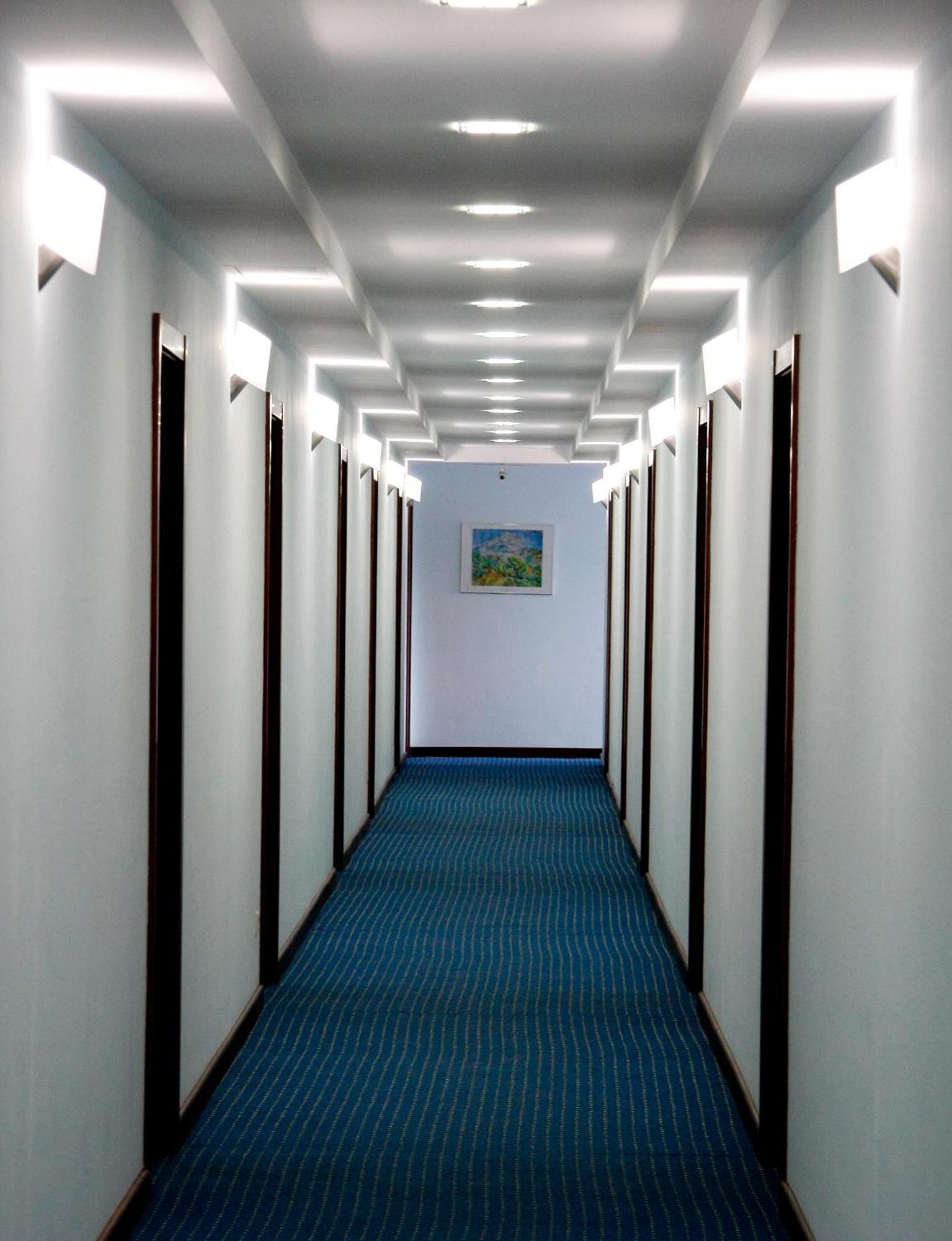 Cruise Hotel Tiflis Exterior foto