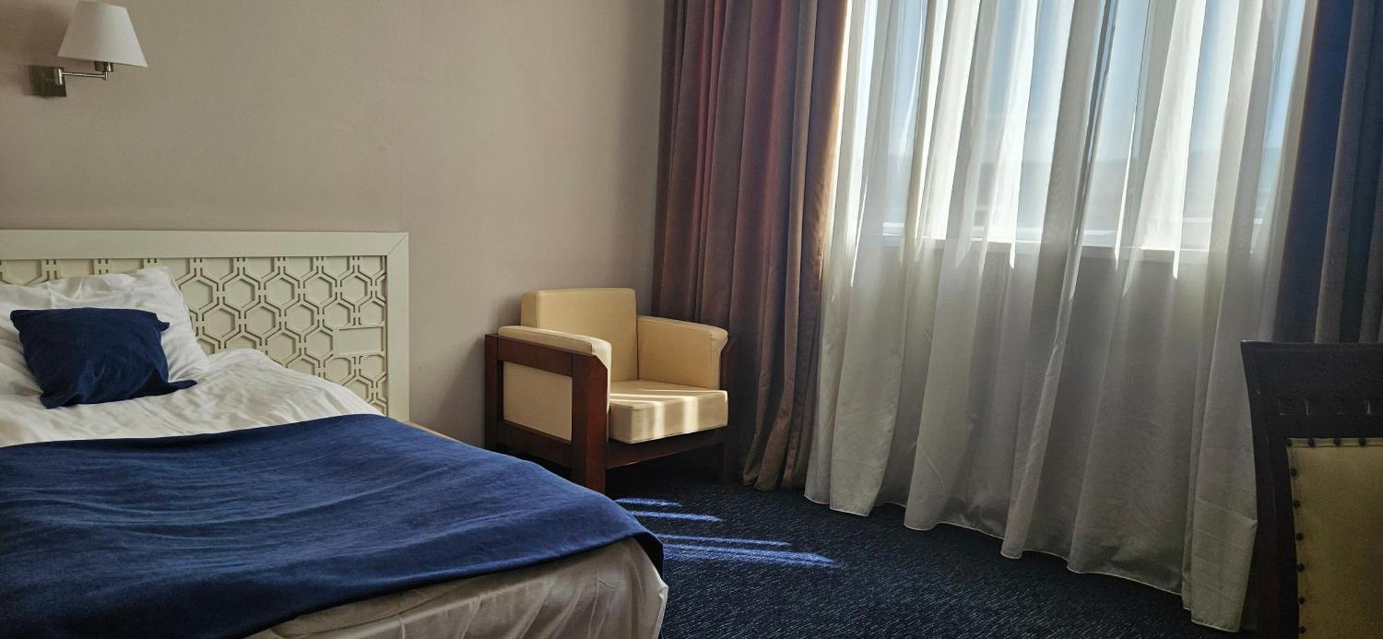 Cruise Hotel Tiflis Exterior foto