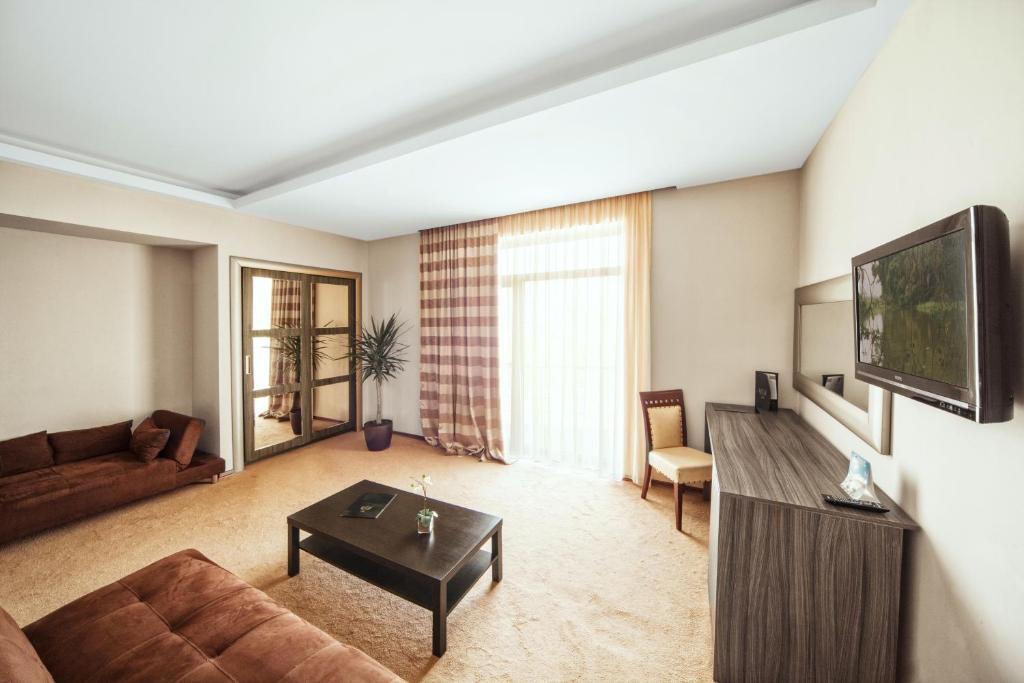 Cruise Hotel Tiflis Habitación foto