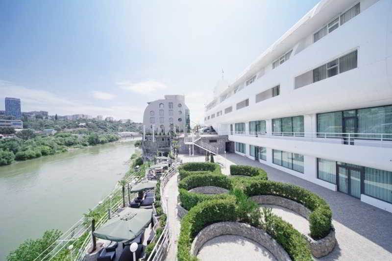 Cruise Hotel Tiflis Exterior foto