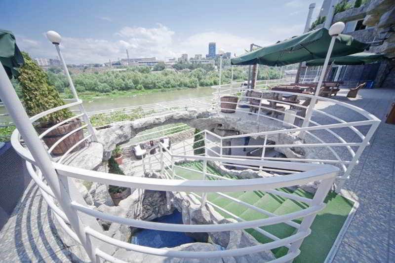 Cruise Hotel Tiflis Exterior foto