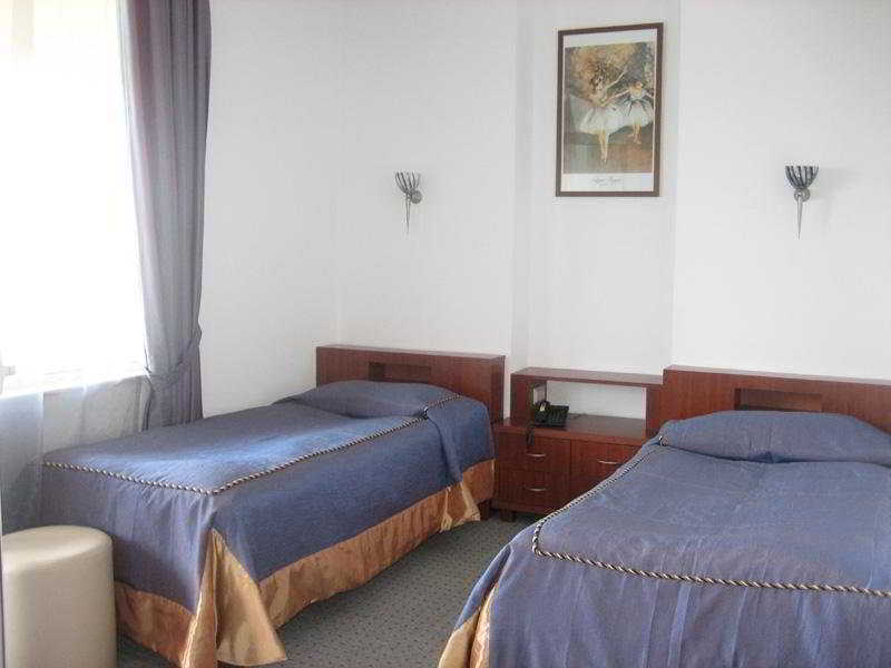Cruise Hotel Tiflis Exterior foto